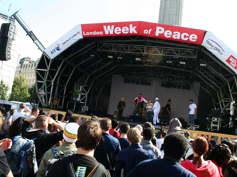 about-thumbs-peace Peace concert